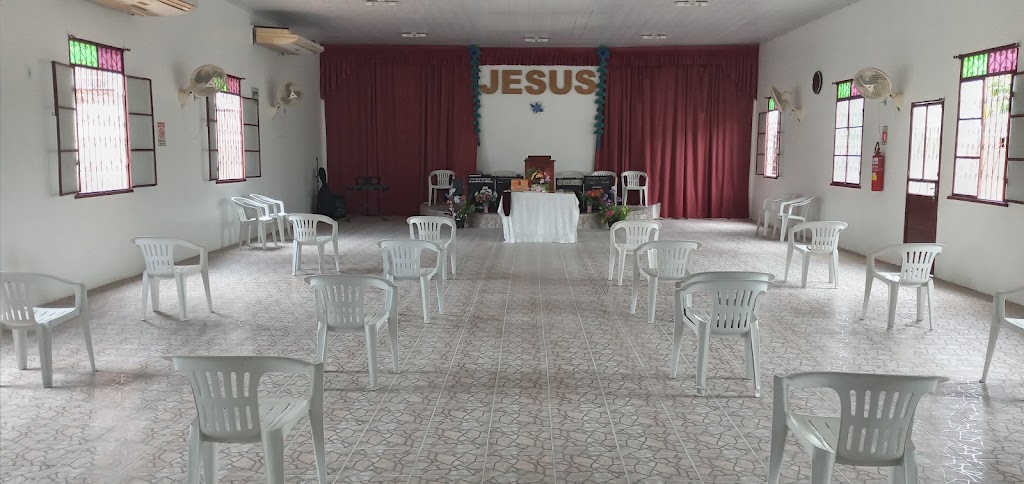 Fachada de Igreja Evangelica Pentecostal Santuario do Deus Vivo