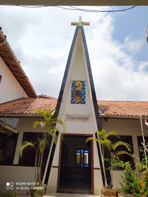 Fachada de Paróquia Nossa Senhora Rainha da Paz
