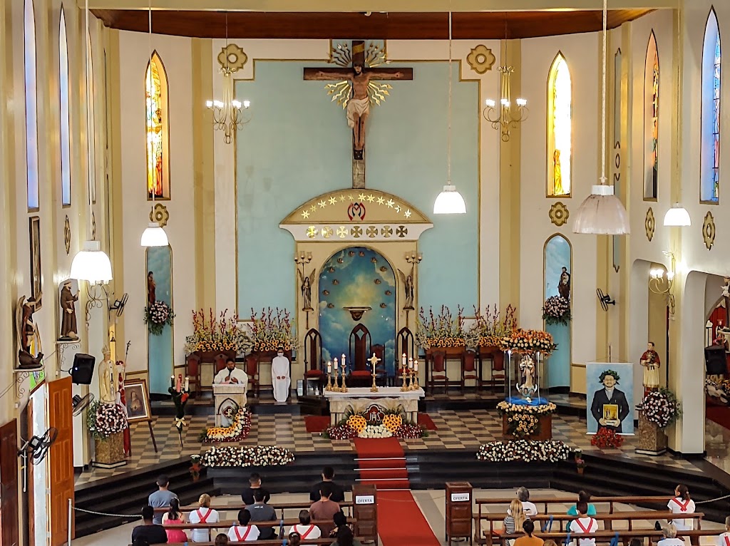 Fachada de Catedral Santuário Nossa Senhora da Conceição - Diocese de Abaetetuba/Pará
