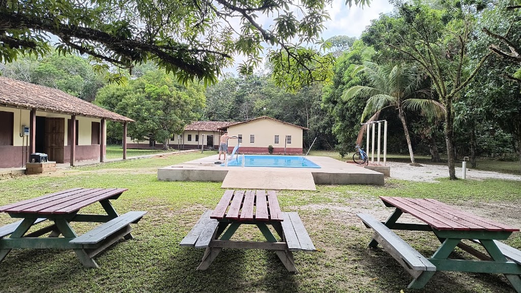 Fachada de Centro Bíblico de Abaetetuba e SCEA