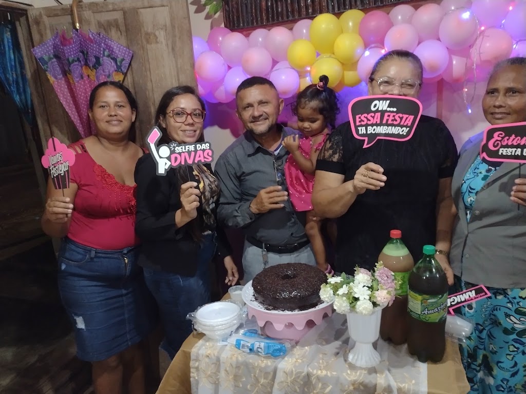 Fachada de Igreja Assembléia De Deus Renovada Ministério Chamada Divina
