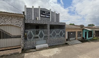 Fachada de Igreja Pentecostal Ministério Deus Forte