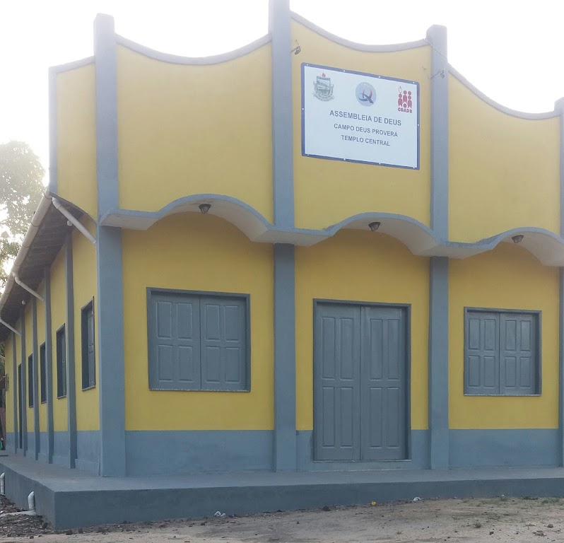 Fachada de IEAD Campo Deus Proverá Templo Central