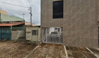 Fachada de Adeg Pedregal 1