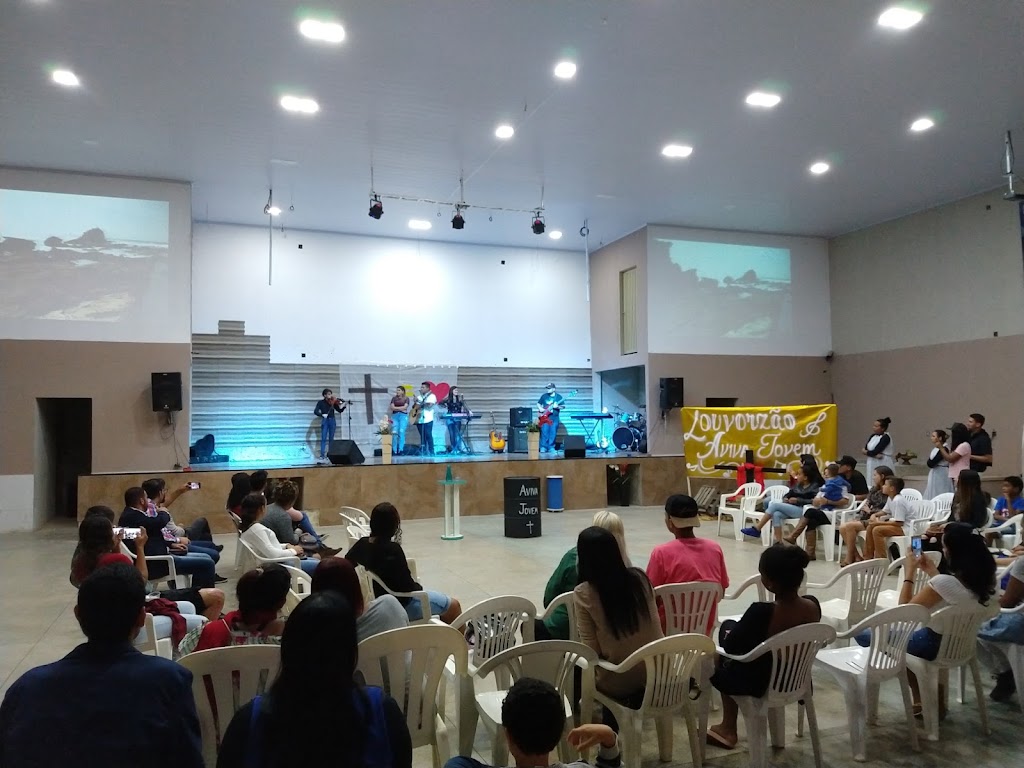 Fachada de Igreja de Cristo em Células