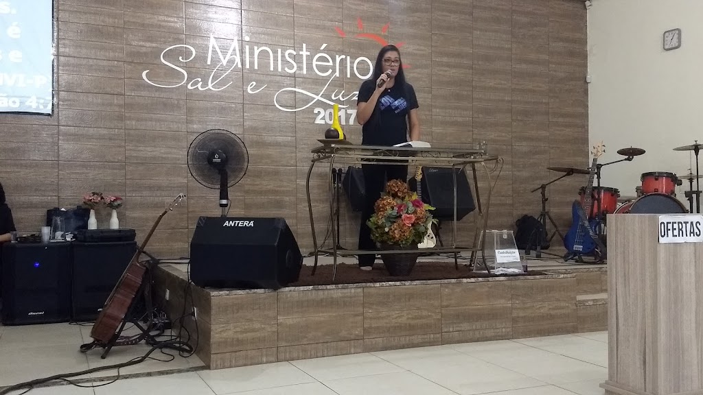 Fachada de Ministério Sal e Luz