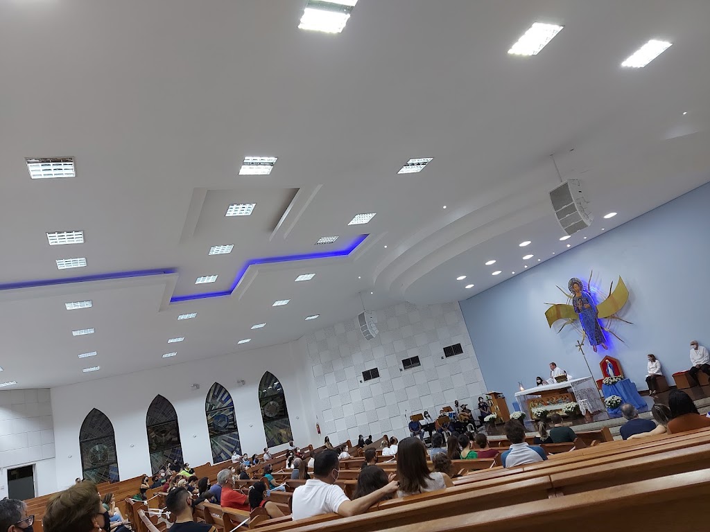Fachada de Paróquia Cristo Redentor - Vila Redenção