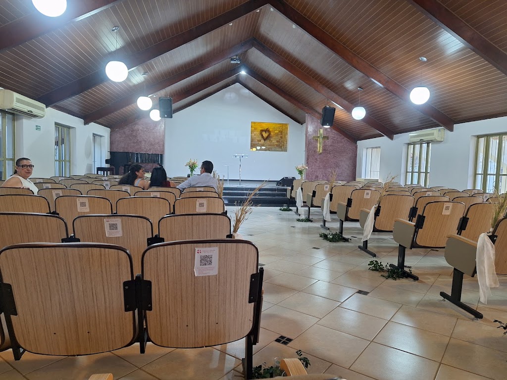 Fachada de Igreja Batista Coimbra - IBC