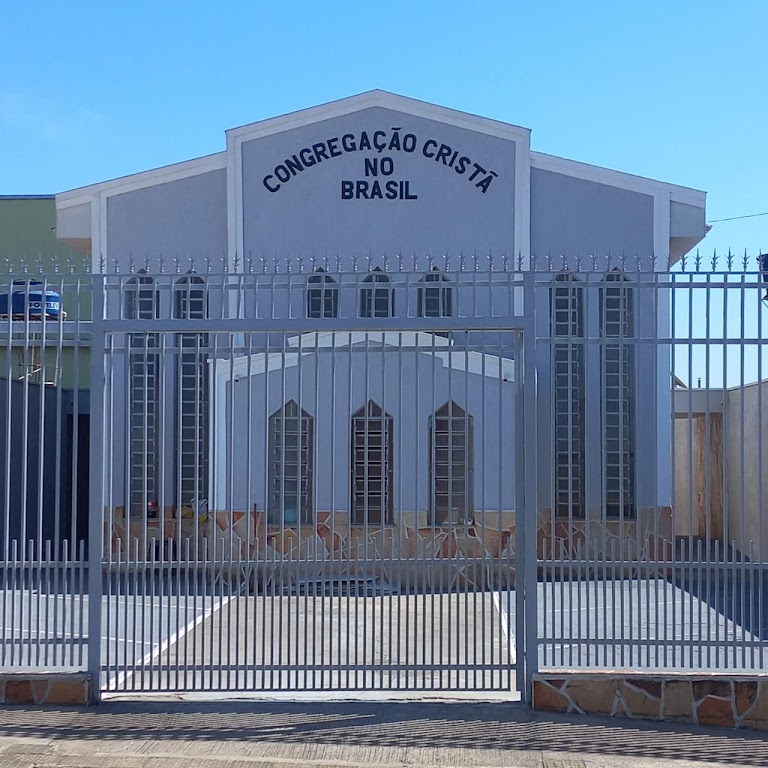 Fachada de Congregação Cristã no Brasil - Vila Yate