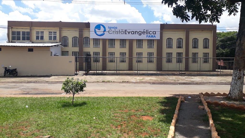 Fachada de Igreja Cristã Evangélica fama