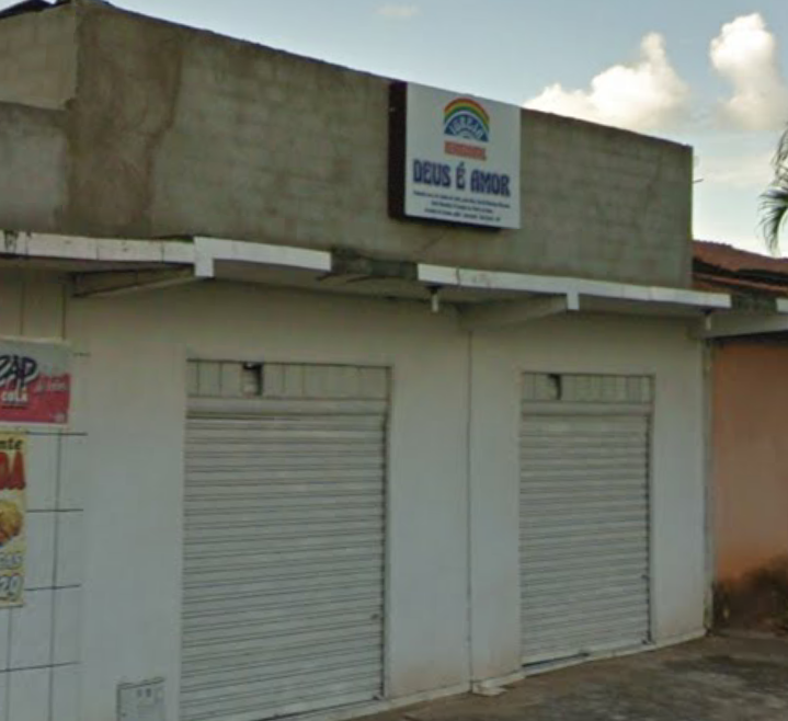 Fachada de Igreja Pentecostal Deus é Amor