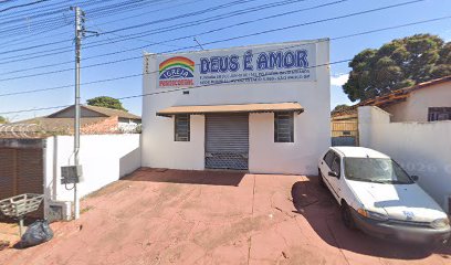 Fachada de Igreja Pentecostal Deus é Amor Sede Regional