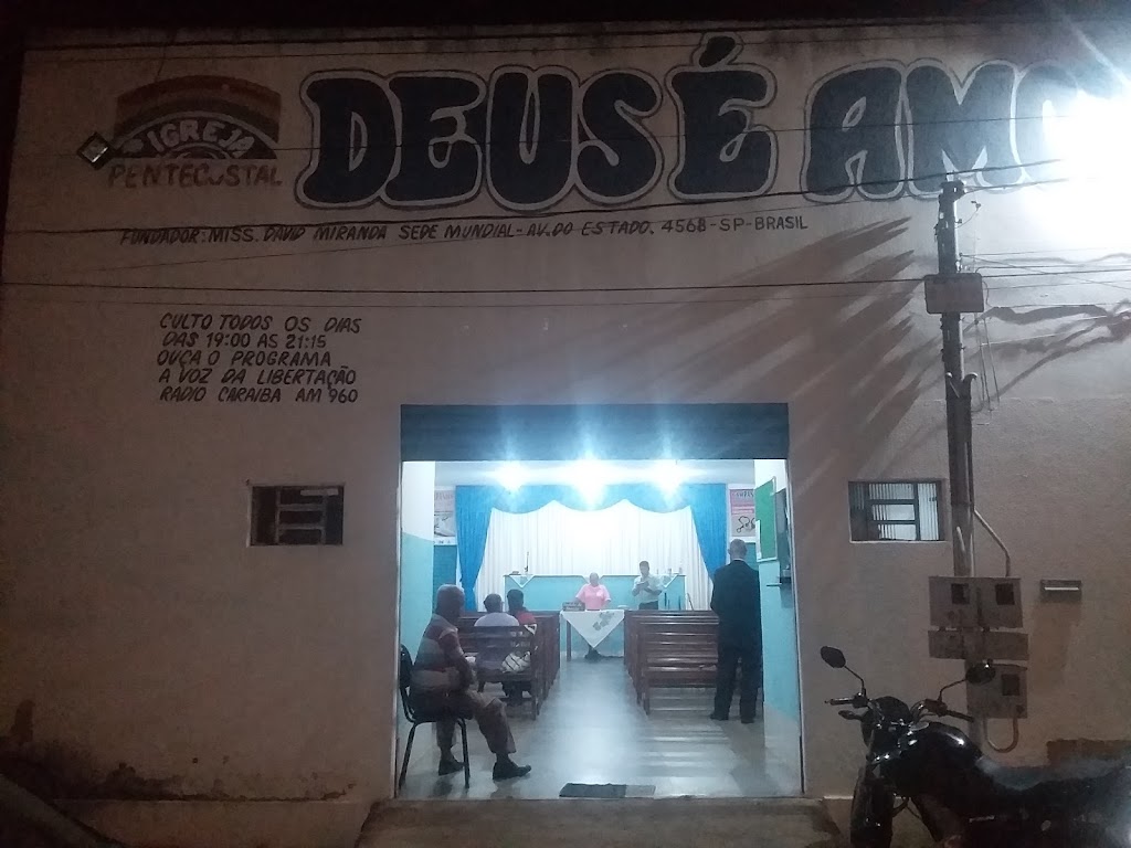 Fachada de Igreja pentecostal Jesus Cristo vive em mim