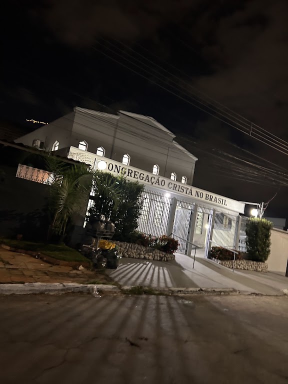 Fachada de Congregação Cristã no Brasil - CCB Jardim América