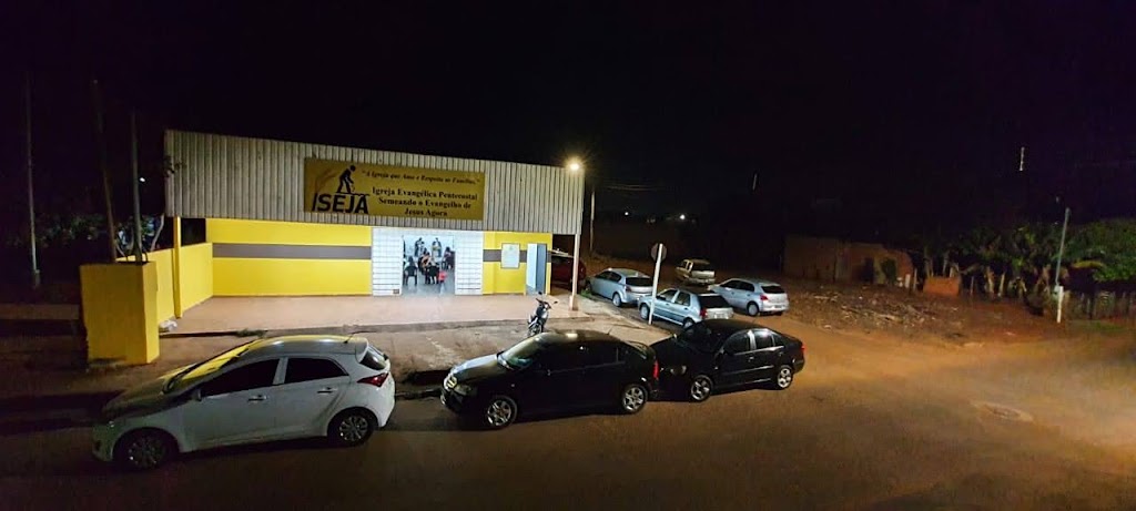 Fachada de ISEJA Igreja Evangélica Pentecostal Semeando o Evangelho de Jesus Agora