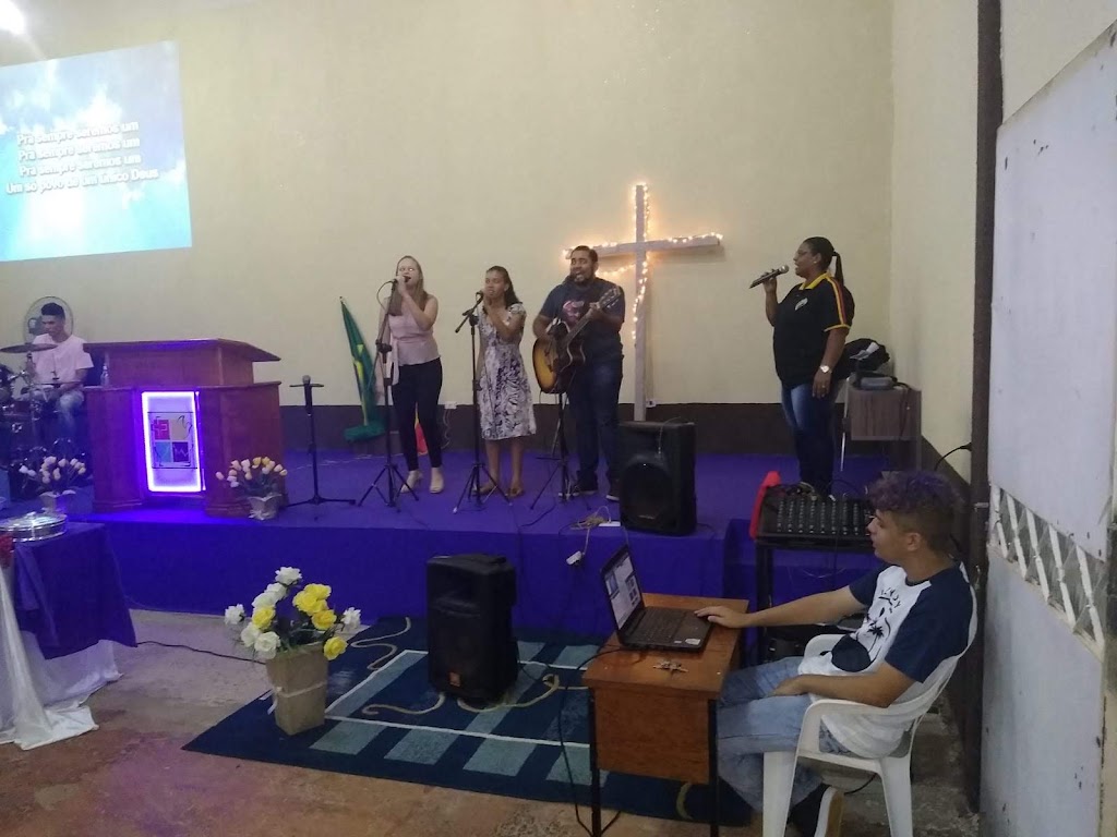Fachada de igreja do Evangelho Quadrangular JD AERO RANCHO