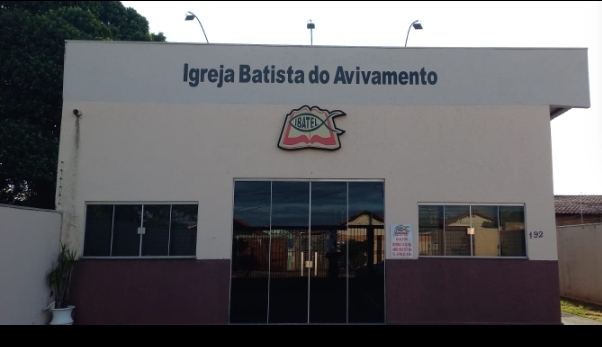 Fachada de Igreja Evangélica Batista do Avivamento