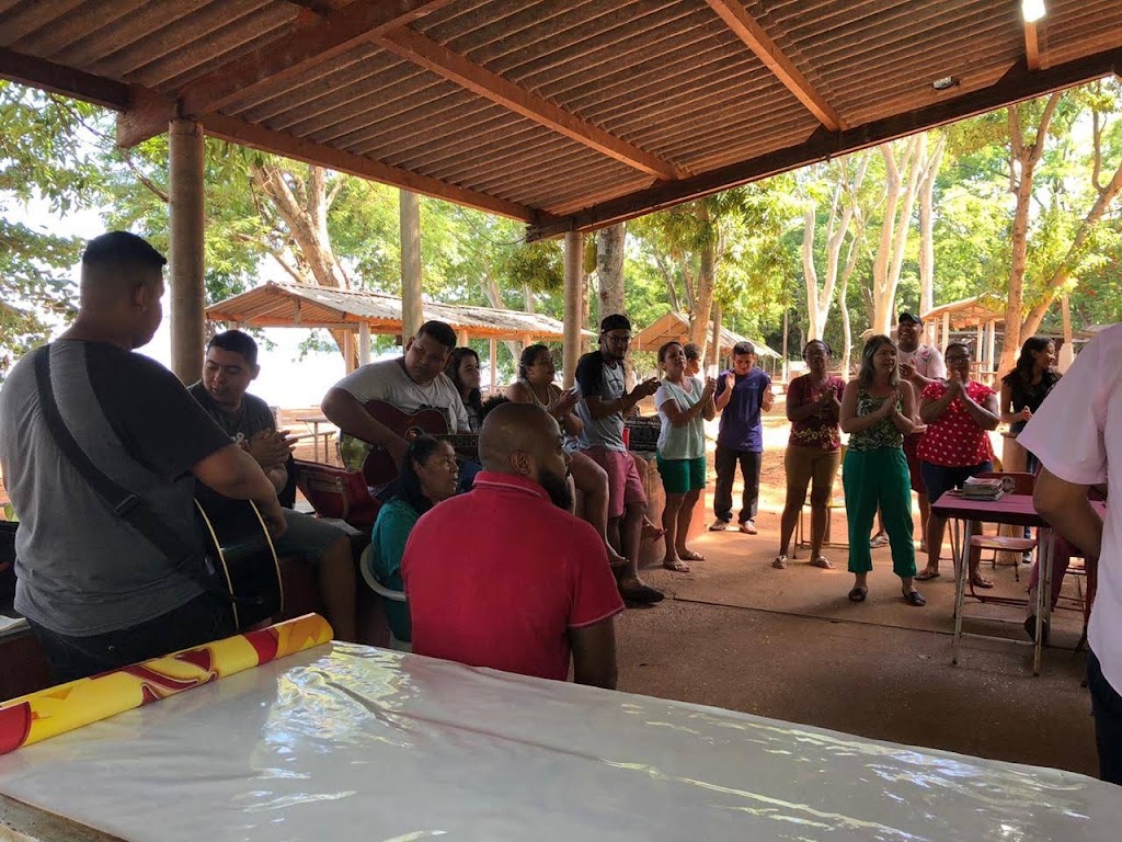 Fachada de Igreja Evangélica Avivamento Bíblico em Castilho - SP