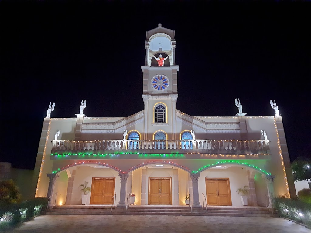 Fachada de Paróquia Nossa Senhora Aparecida