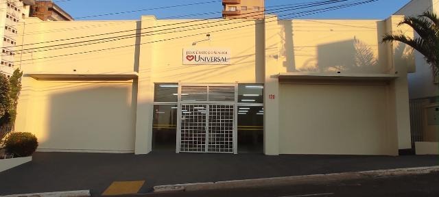 Fachada de Igreja Universal