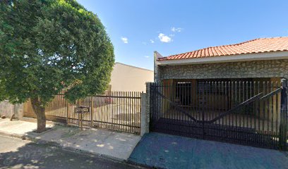 Fachada de Igreja Evangélica Pentecostal Brasil para Cristo em Pirapozinho