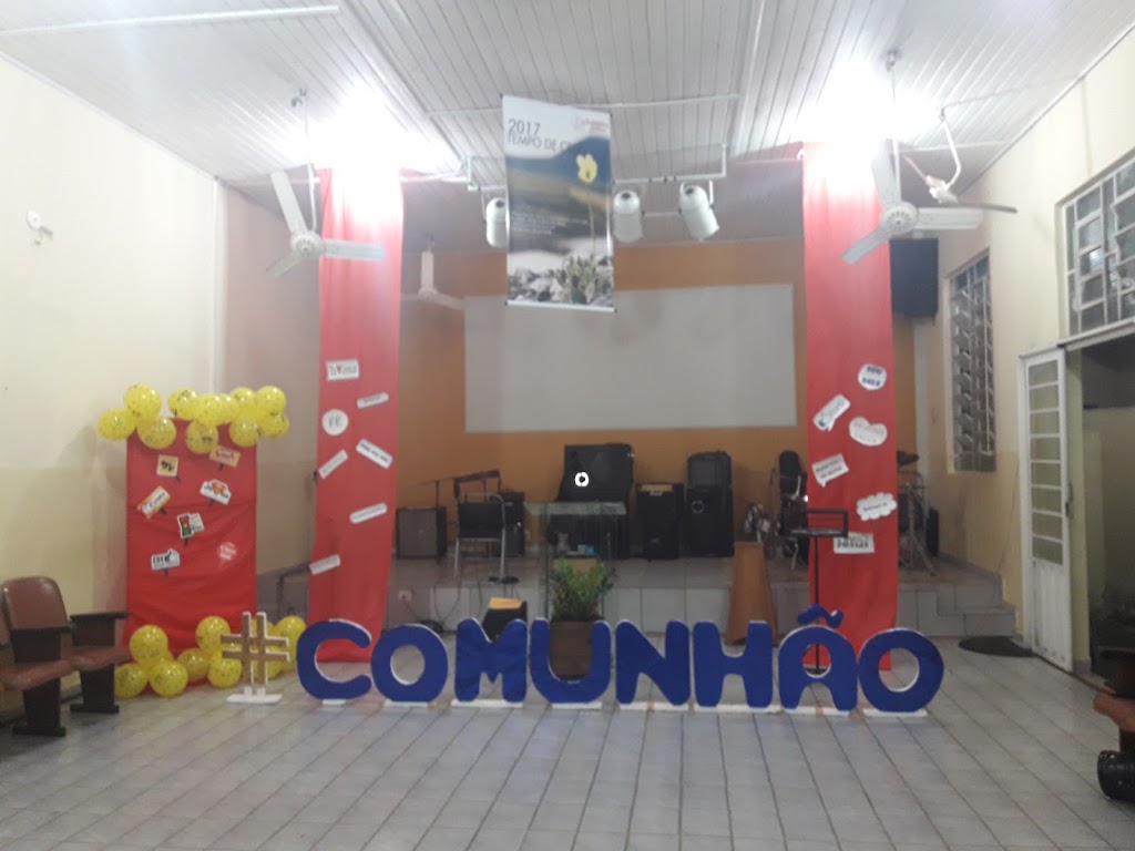 Fachada de Igreja Evangélica Avivamento Bíblico em Presidente Bernardes