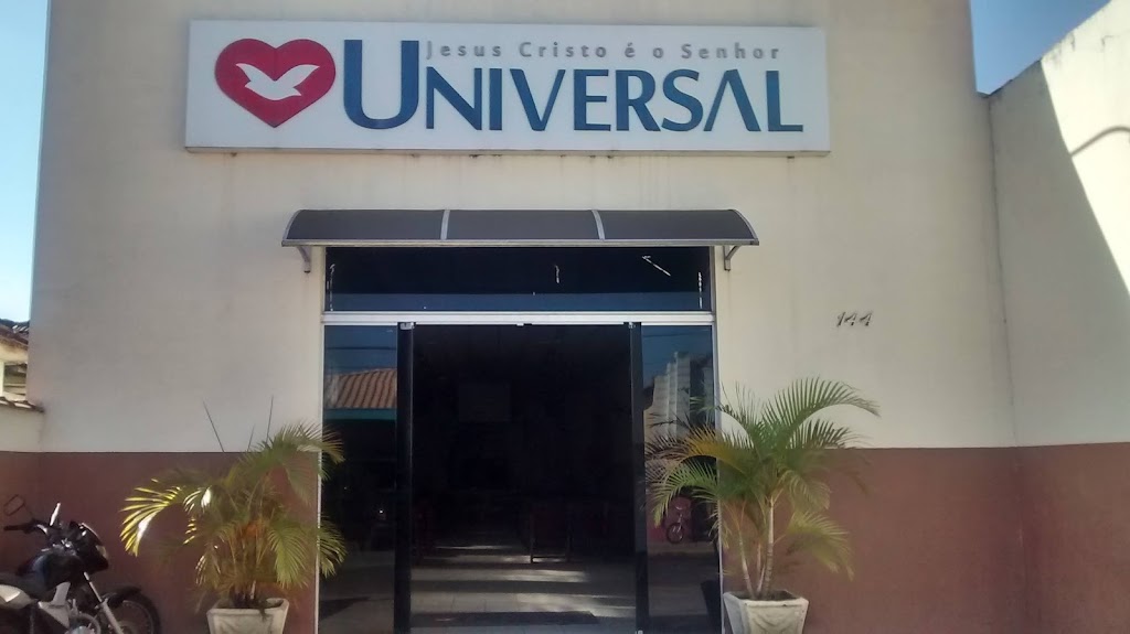 Fachada de Igreja Universal