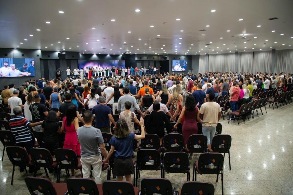 Fachada de Igreja Evangélica Avivamento Bíblico