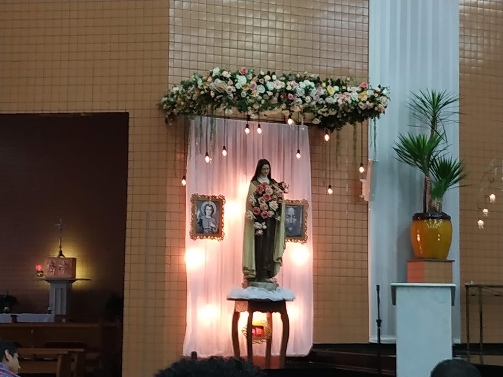 Fachada de Santuário Diocesano de Santa Teresinha do Menino Jesus e da Sagrada Face