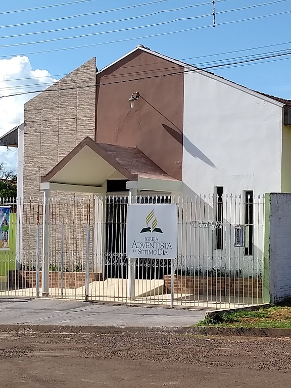 Fachada de Igreja Adventista do Sétimo Dia