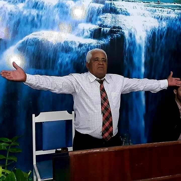 Fachada de Igreja Pentecostal Deus é Amor