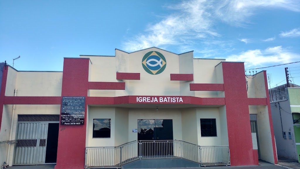 Fachada de Igreja Batista em Bastos