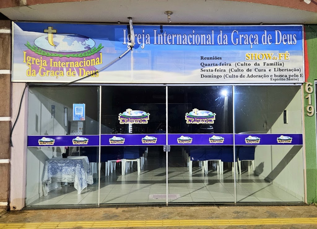 Fachada de Igreja Internacional da Graça de Deus