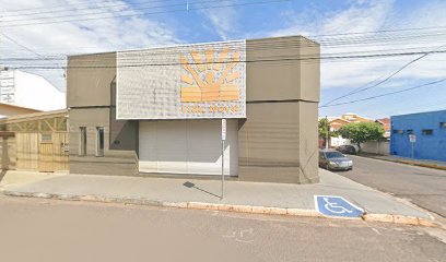 Fachada de Igreja Vida Nova de Bastos