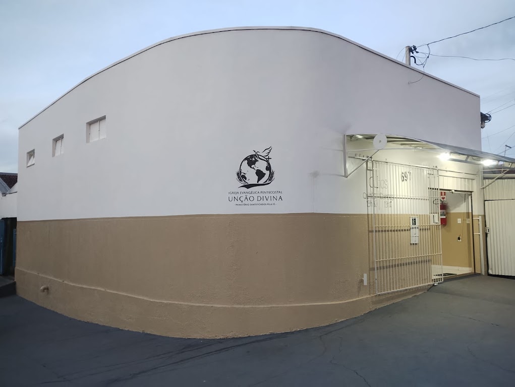 Fachada de Igreja Evangélica Pentecostal Unção Divina - Ministério Santificados Pela Fé