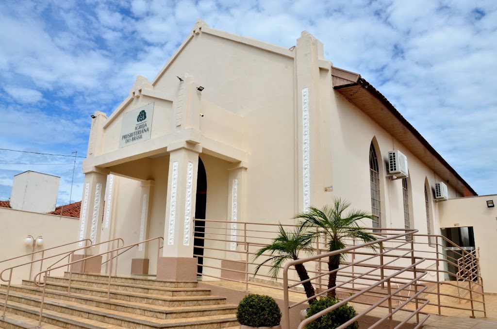 Fachada de Igreja Presbiteriana do Brasil - IPB Paraguaçu Paulista