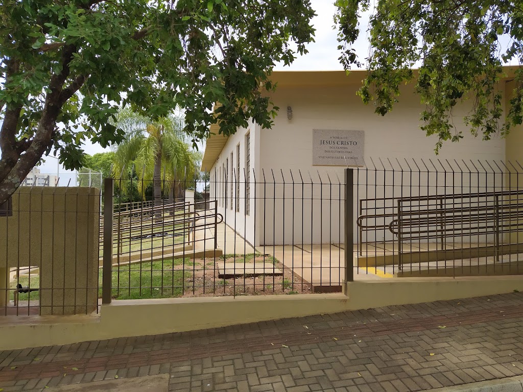 Fachada de A Igreja de Jesus Cristo dos Santos dos Últimos Dias