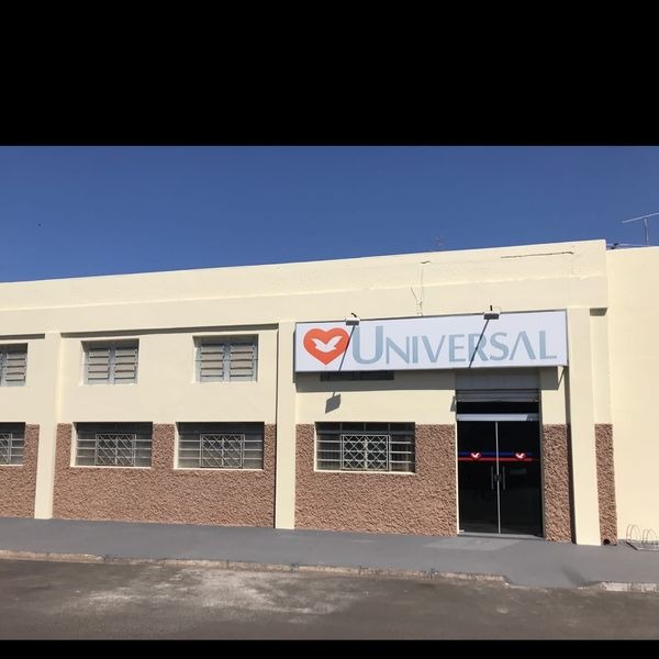 Fachada de Igreja Universal do Reino de Deus