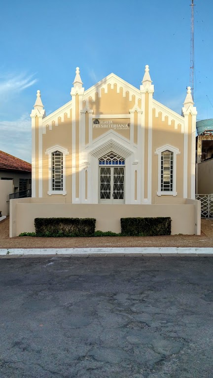 Fachada de Igreja Presbiteriana de Adamantina