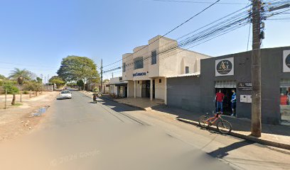 Fachada de Igreja Pentecostal Deus é Amor Sede Central