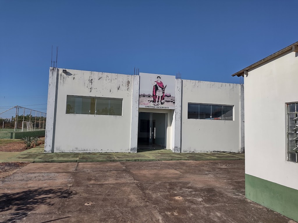 Fachada de Comunidade Santo Expedito