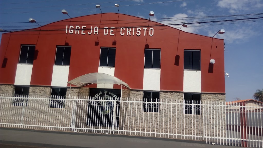 Fachada de Igreja de Cristo em Araguari