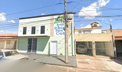 Fachada de O Brasil para Cristo Araguari