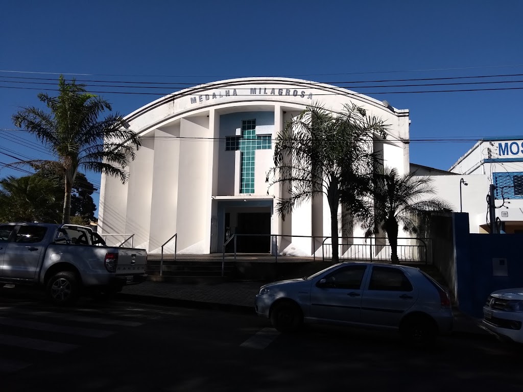 Fachada de Igreja Medalha Milagrosa