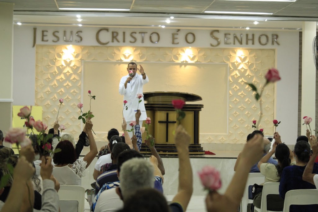 Fachada de Universal Jesus Cristo é o Senhor