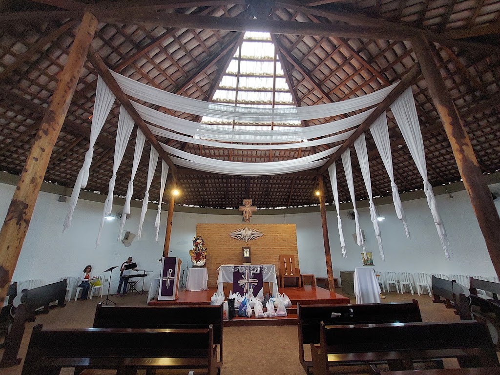 Fachada de Paróquia Divino Espírito Santo