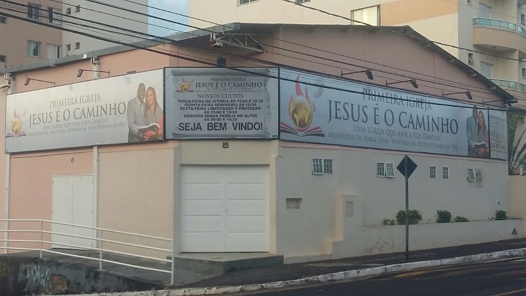 Fachada de 1ª Igreja Jesus é o Caminho - Ministério Pastor Jorge Silva