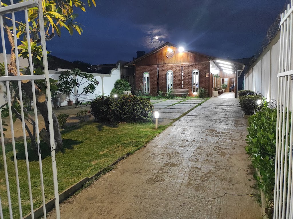 Fachada de Igreja Cristã Maranata