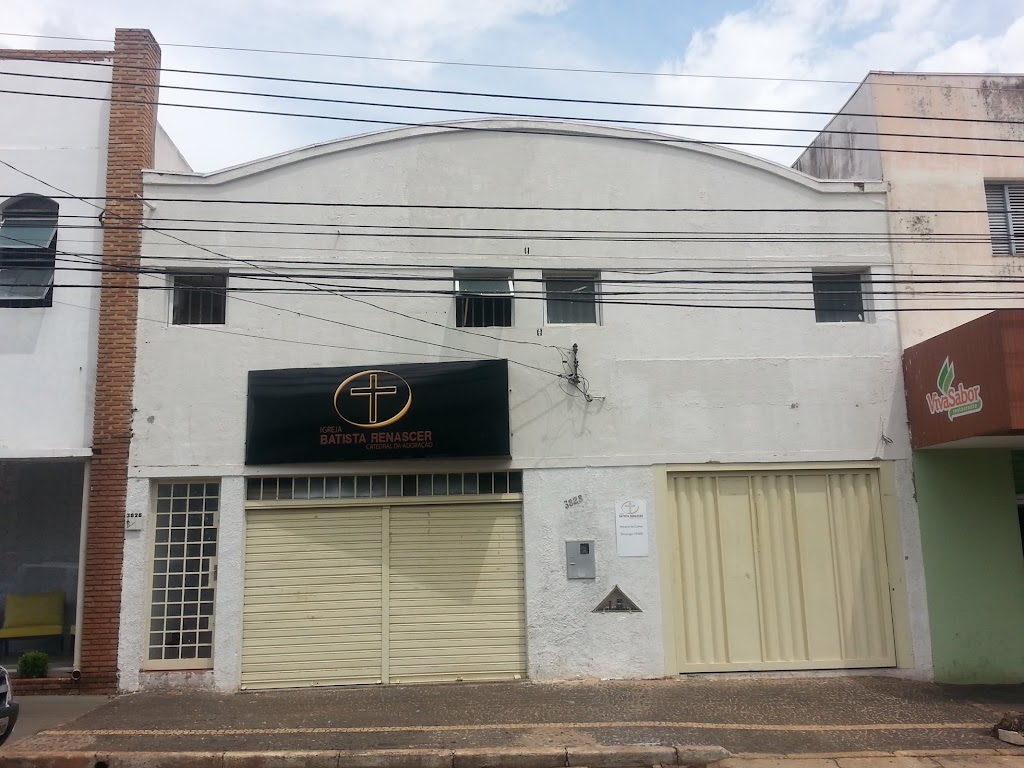 Fachada de Igreja Batista Renascer