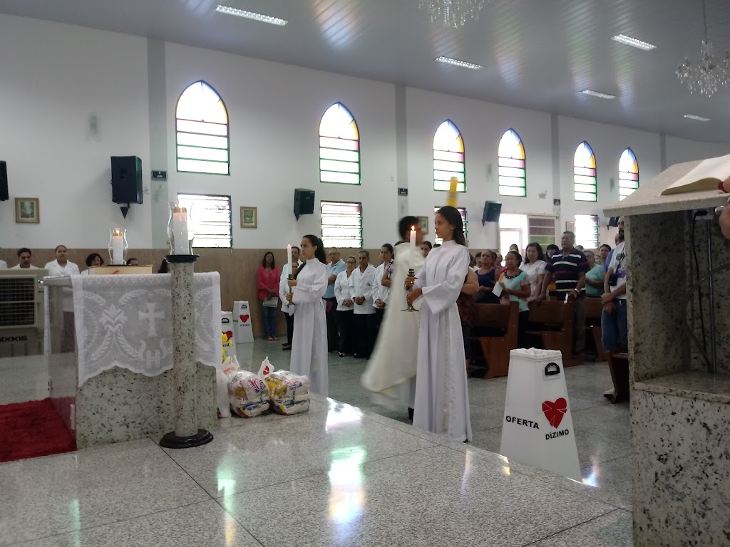 Fachada de Paróquia São João Batista